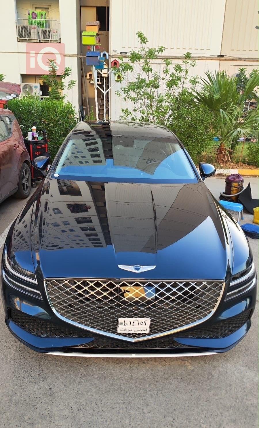 جنسس G80